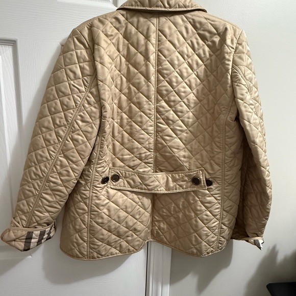Burberry Brit Quilted Jacket -Medium - Picture 4 of 8